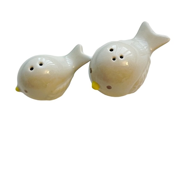 Adorable bird salt and pepper shakers - Picture 4 of 4